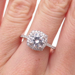 925 Sterling Silver Round-Cut C Z Engagement Ring Size 7.25