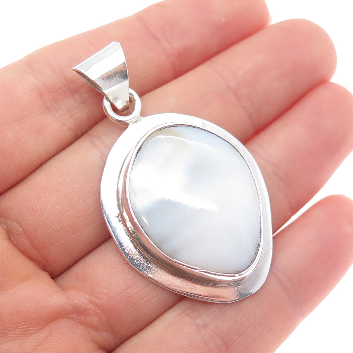 925 Sterling Silver Vintage Mexico Real MOP Modernist Charm Pendant