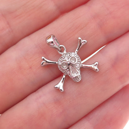 925 Sterling Silver Round-Cut C Z Skull & Crossbones Charm Pendant