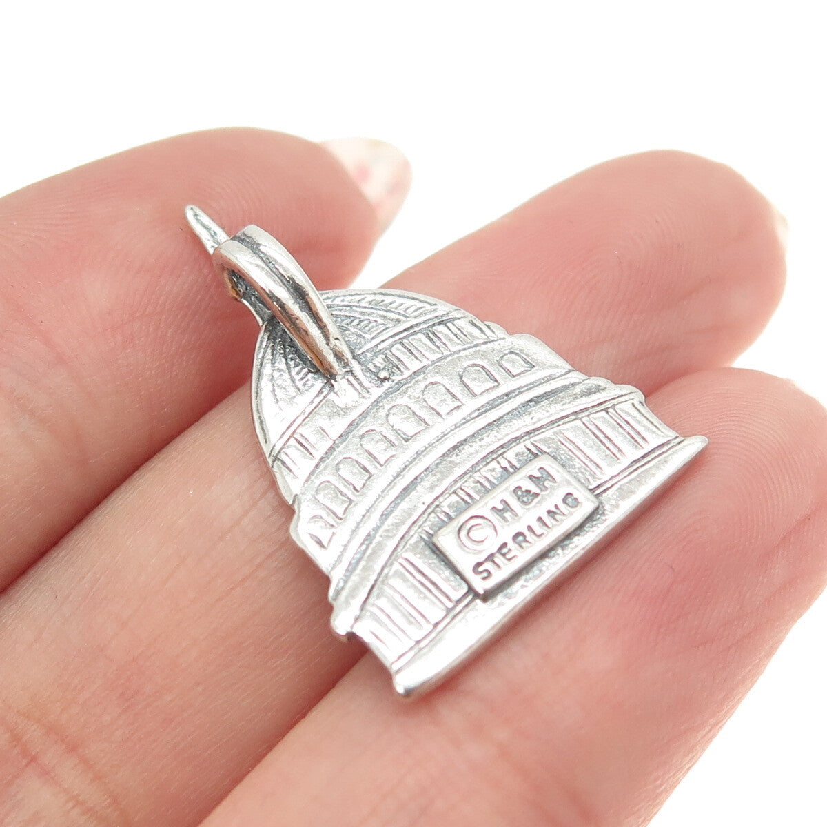 HAMILTON & HAMILTON 925 Sterling Silver Vintage United States Capitol Pendant