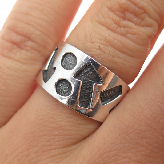 925 Sterling Silver Vintage Modernist Arrow Oxidized Ring Size 7