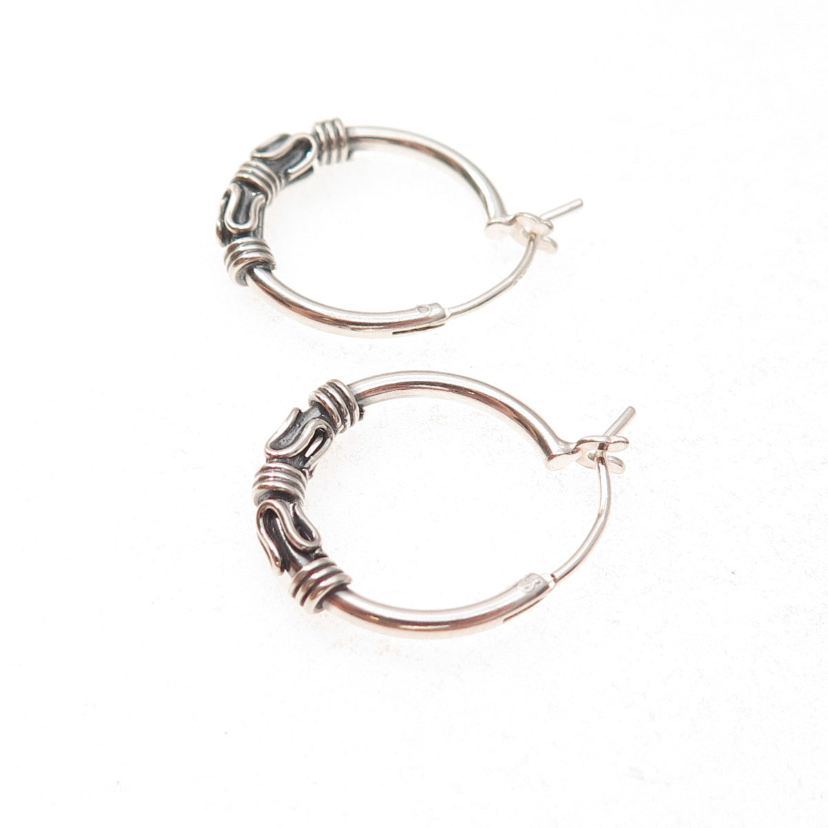 Han 925 Sterling Silver Vintage Modernist Zig Zag Oxidized Hoop Earrings