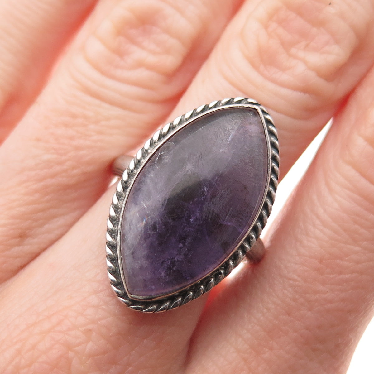 Old Pawn 925 Sterling Silver Vintage Southwestern Amethyst Tribal Ring Size 7.5