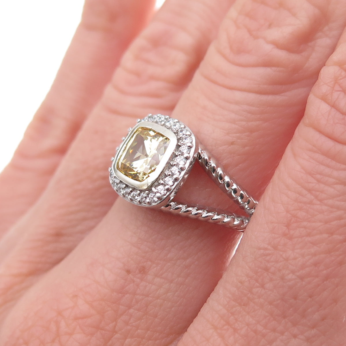 Kiera 925 Sterling Silver Canary & White C Z Ring Size 8.25