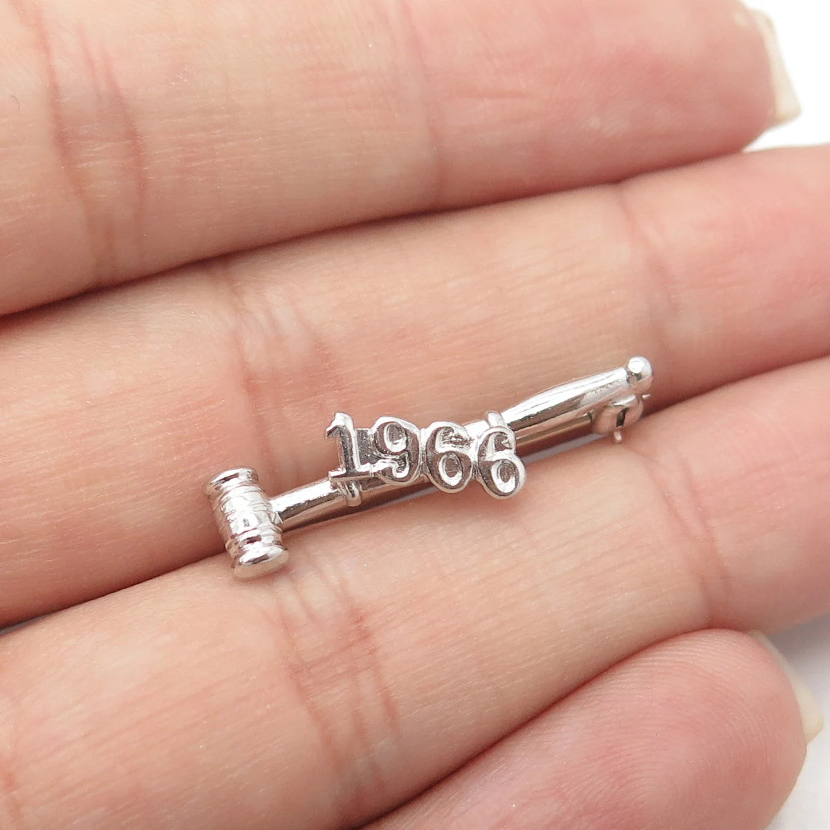 925 Sterling Silver Vintage 1966 "Gavel" Court Mini Pin Brooch