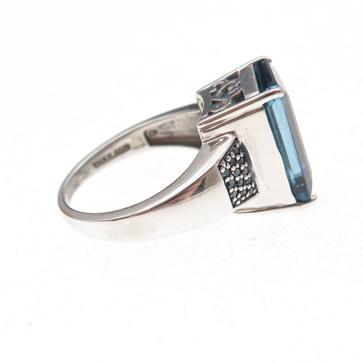 Monica Jain 925 Sterling Silver Real Diamond & London Blue Topaz Ring Size 6.75