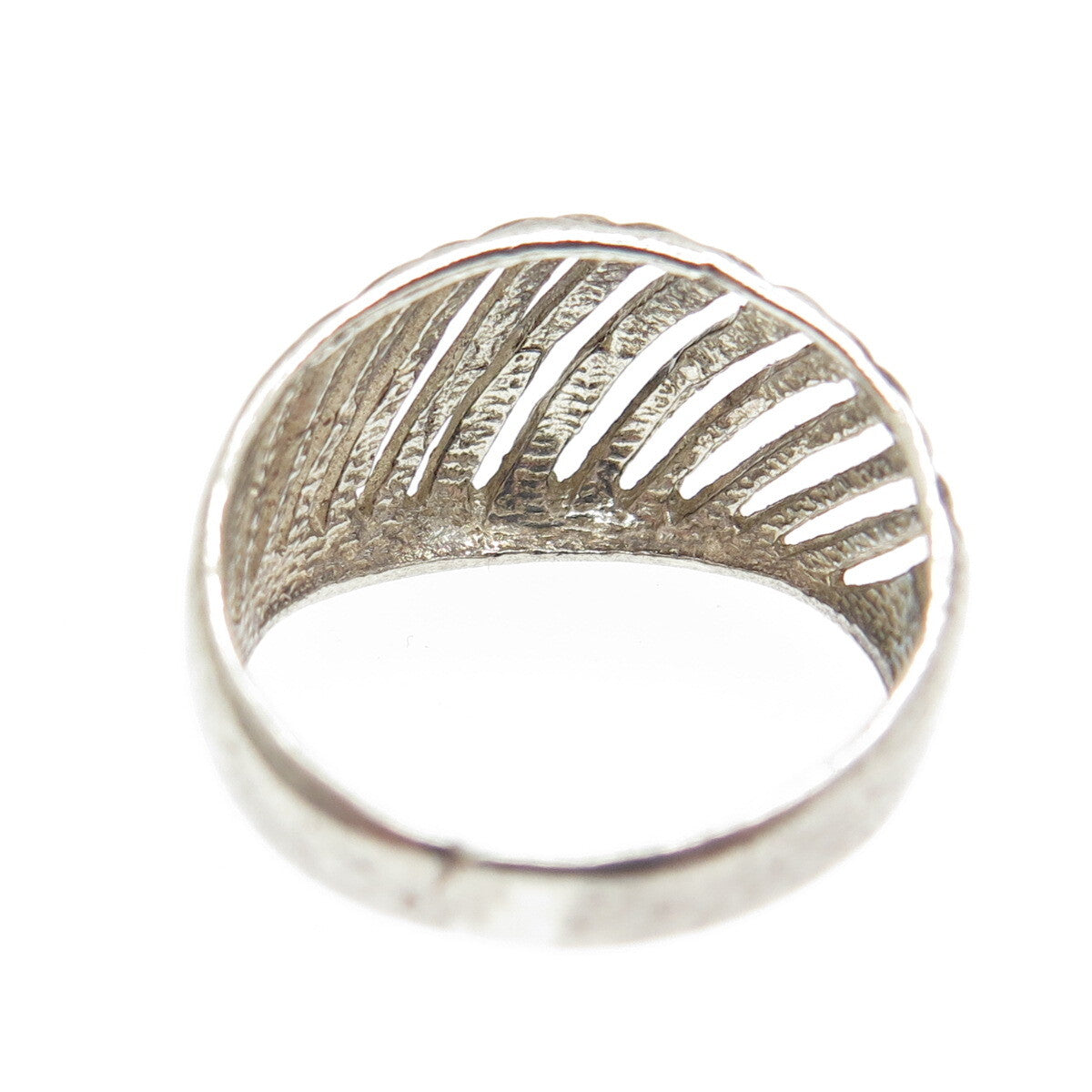 925 Sterling Silver Vintage Diamond-Cut Ribbed Dome Ring Size 6.75