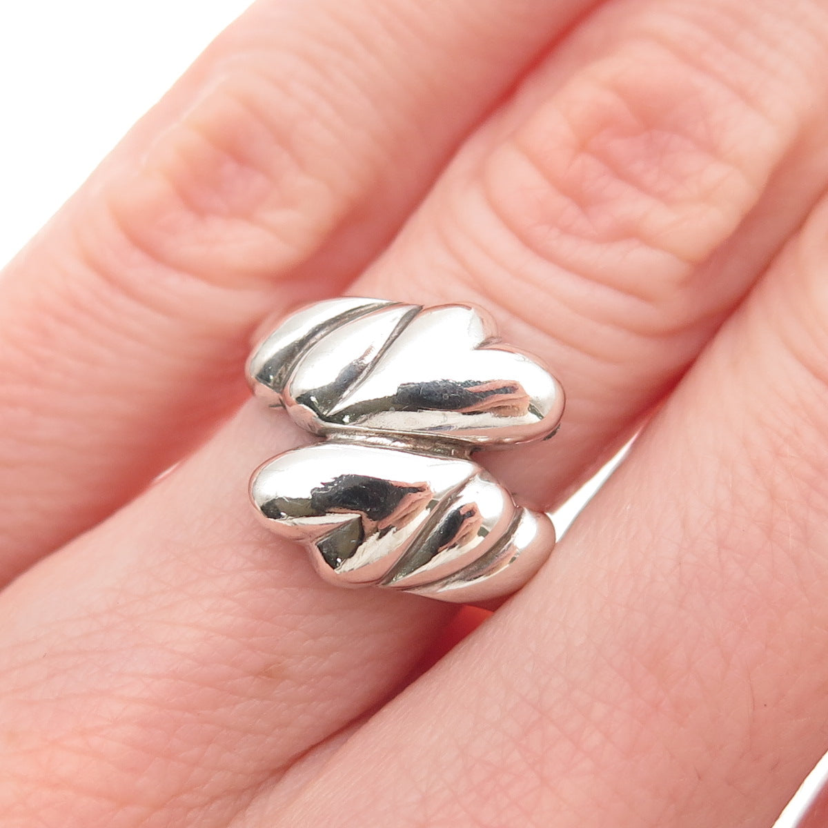 925 Sterling Silver Vintage Modernist Heart Oxidized Bypass Ring Size 5.75