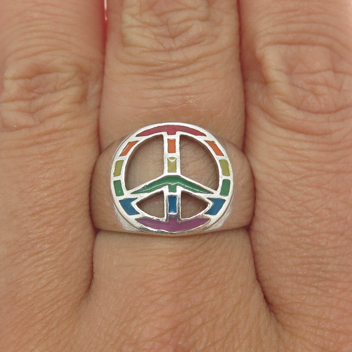 925 Sterling Silver Vintage Enamel Pride Flag Peace Symbol Ring Size 8.25