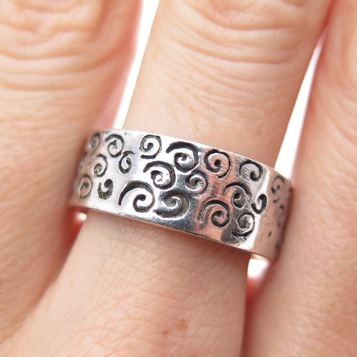 925 Sterling Silver Vintage Modernist Spiral Band Oxidized Ring Size 8.75