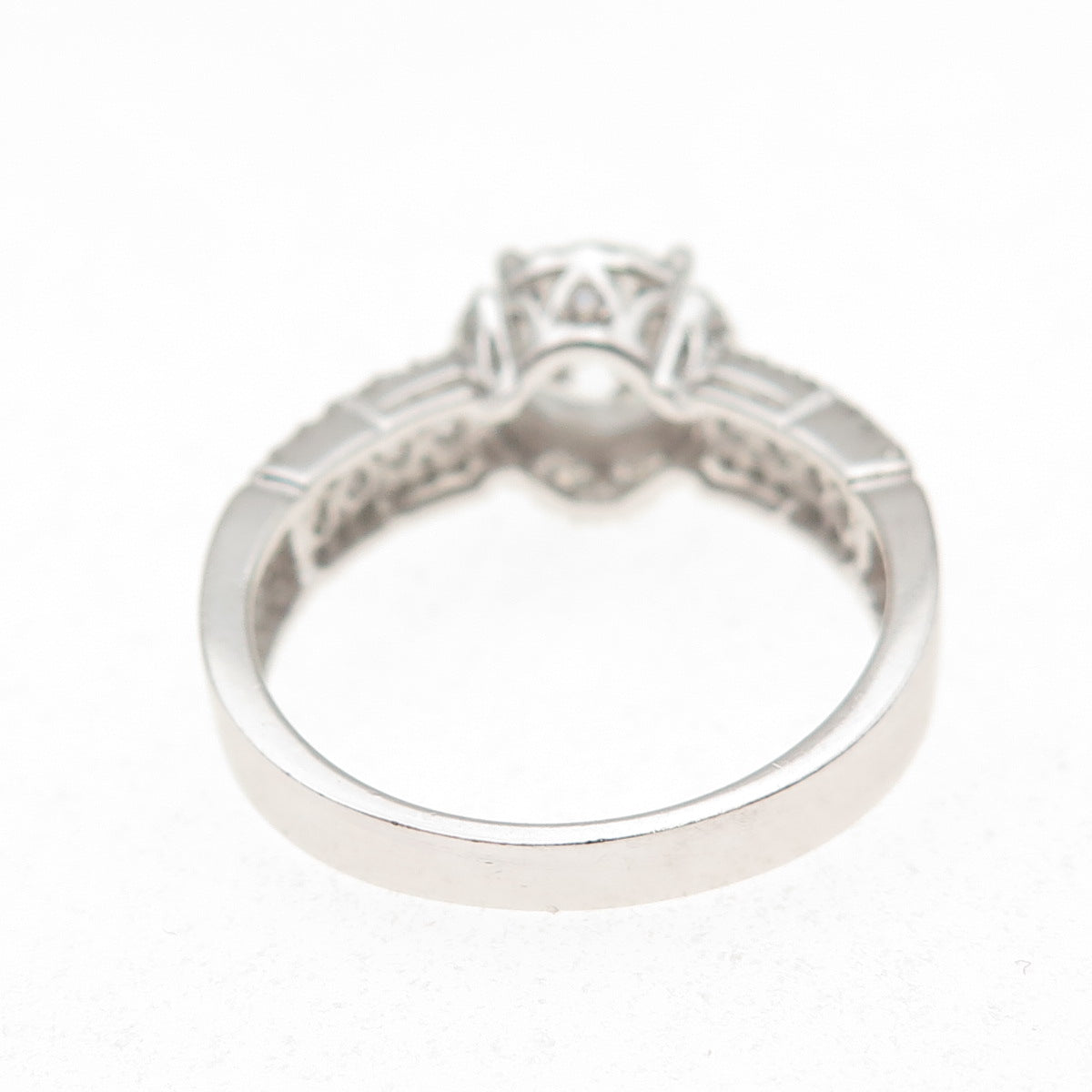 925 Sterling Silver Round-Cut C Z Engagement Ring Size 9