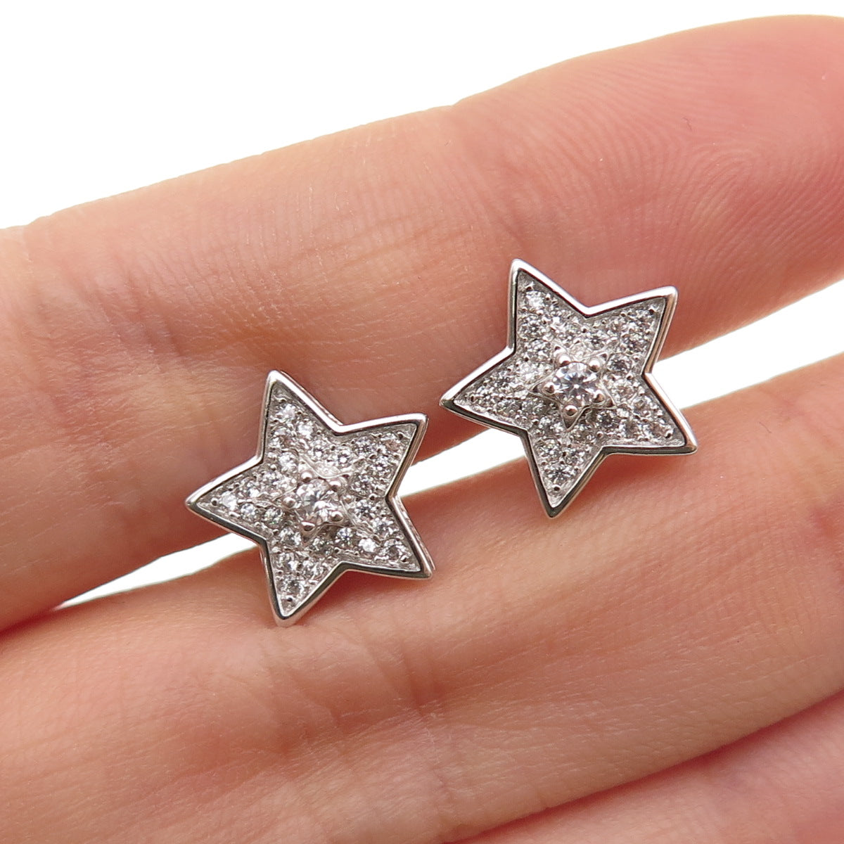 925 Sterling Silver Round-Cut Star Stud Earrings