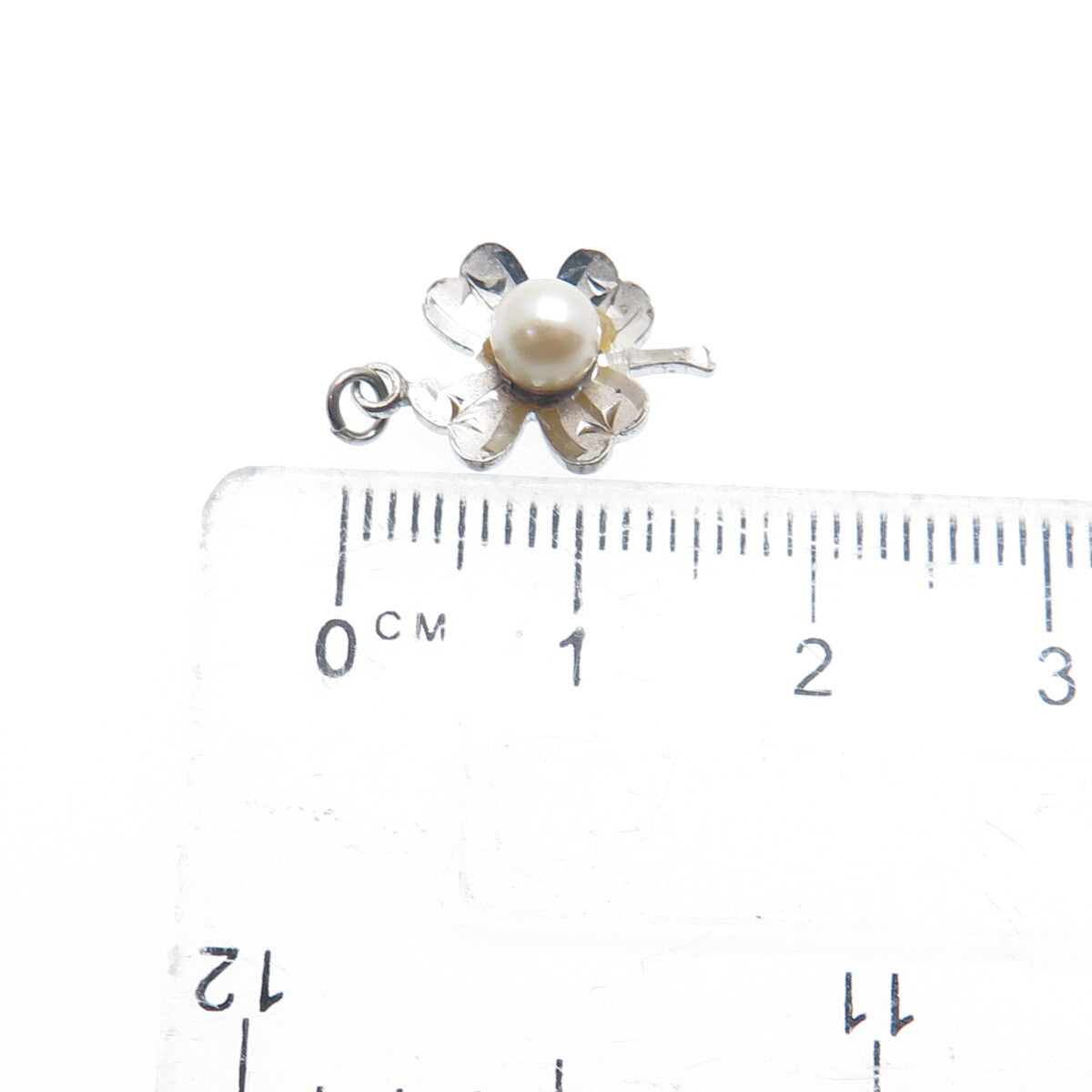 RICHLINE 925 Sterling Silver Antique Real Pearl Clover Minimalist Charm Pendant