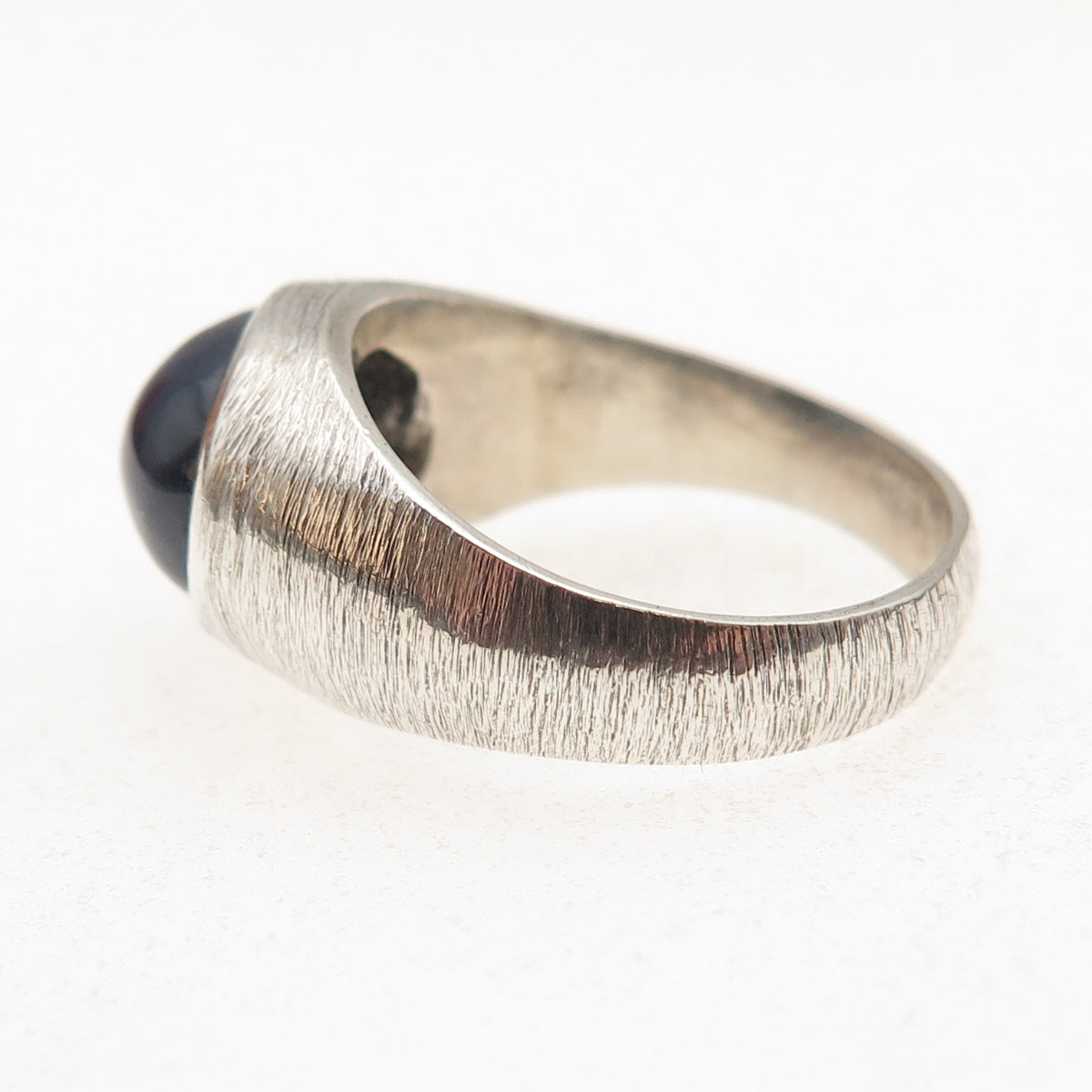 925 Sterling Silver Vintage Lab-Created Star Sapphire Oxidized Ring Size 9.5