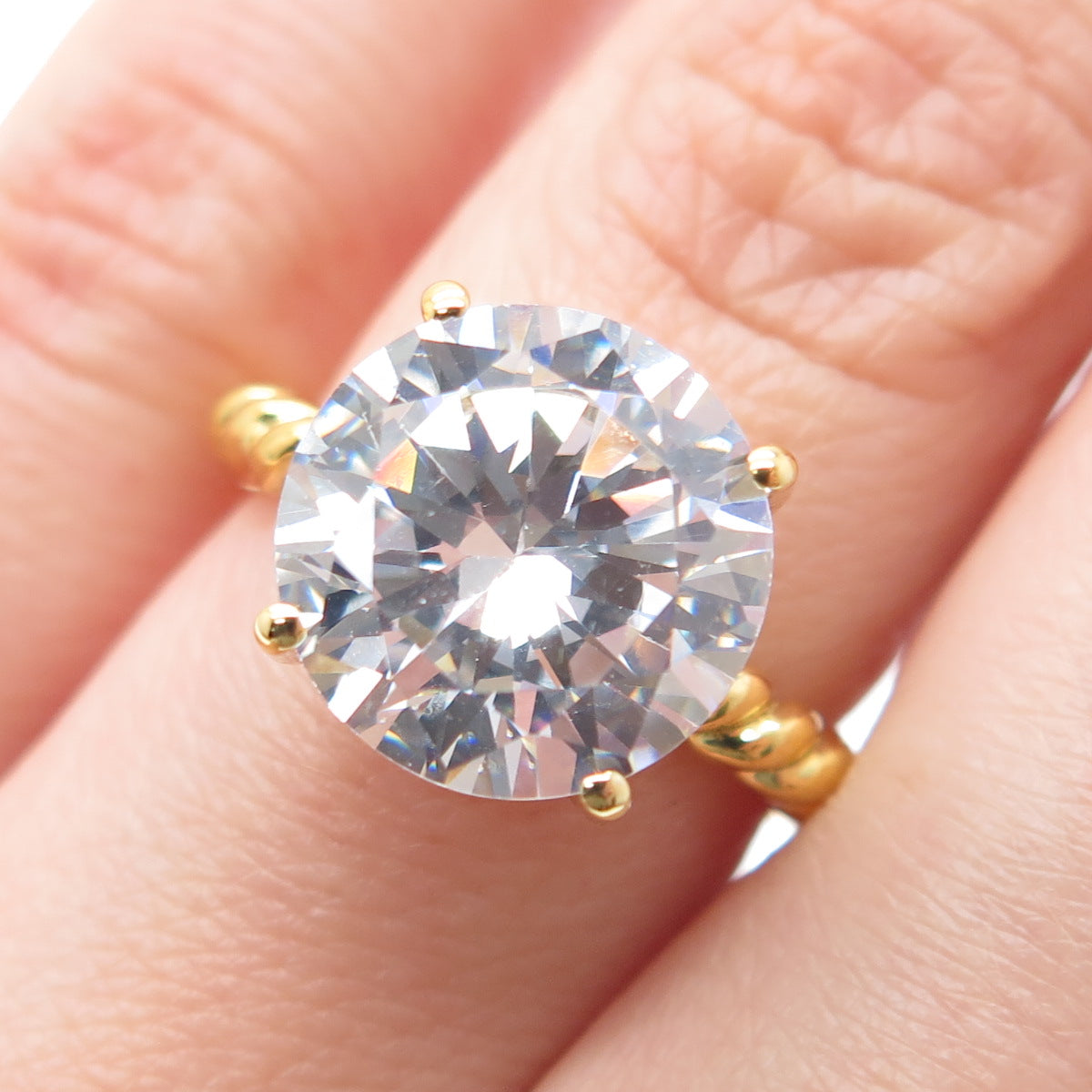 DSMK 925 Sterling Gold Plated Round-Cut C Z Twisted Engagement Ring Size 6