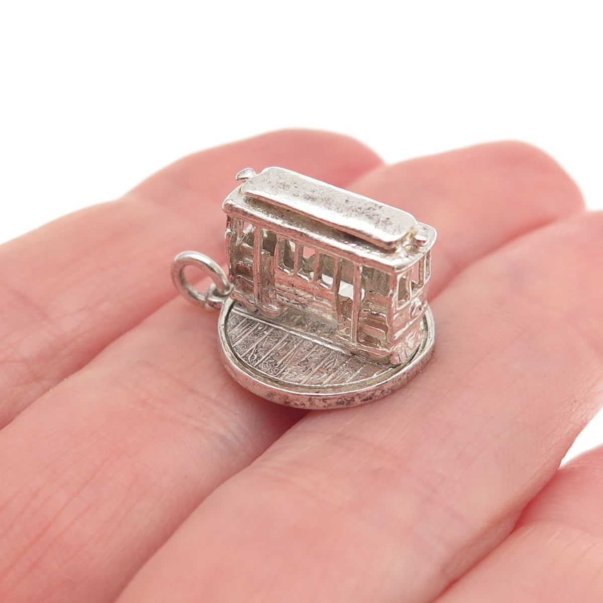 925 Sterling Silver Vintage Cable Car 3D Mini Charm Pendant