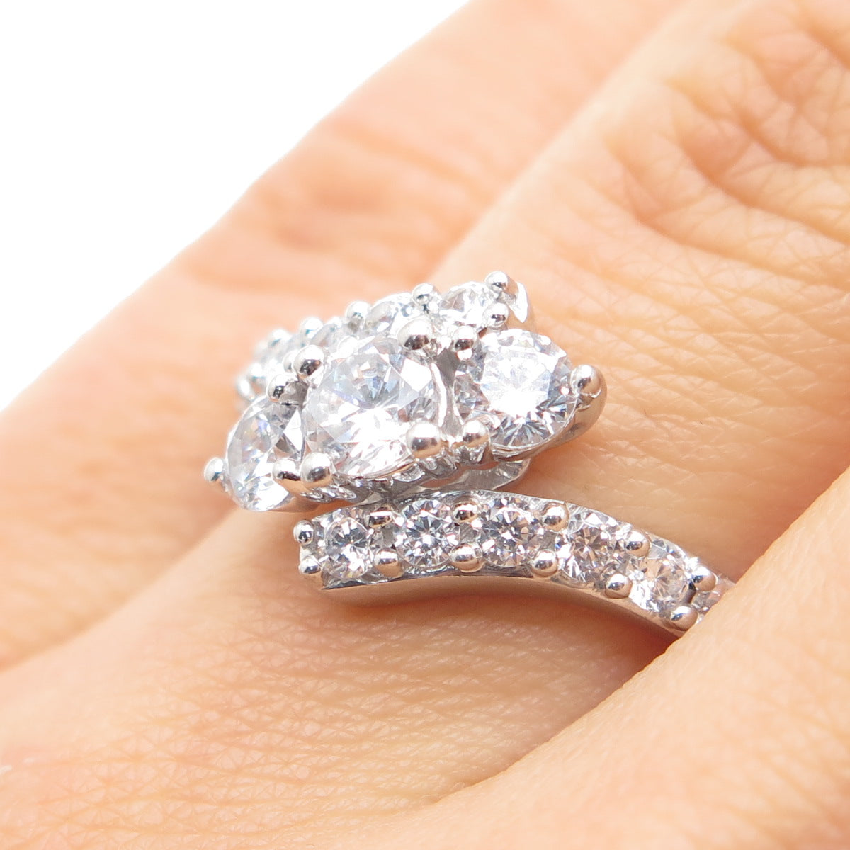 925 Sterling Silver Round-Cut C Z Bypass Ring Size 7