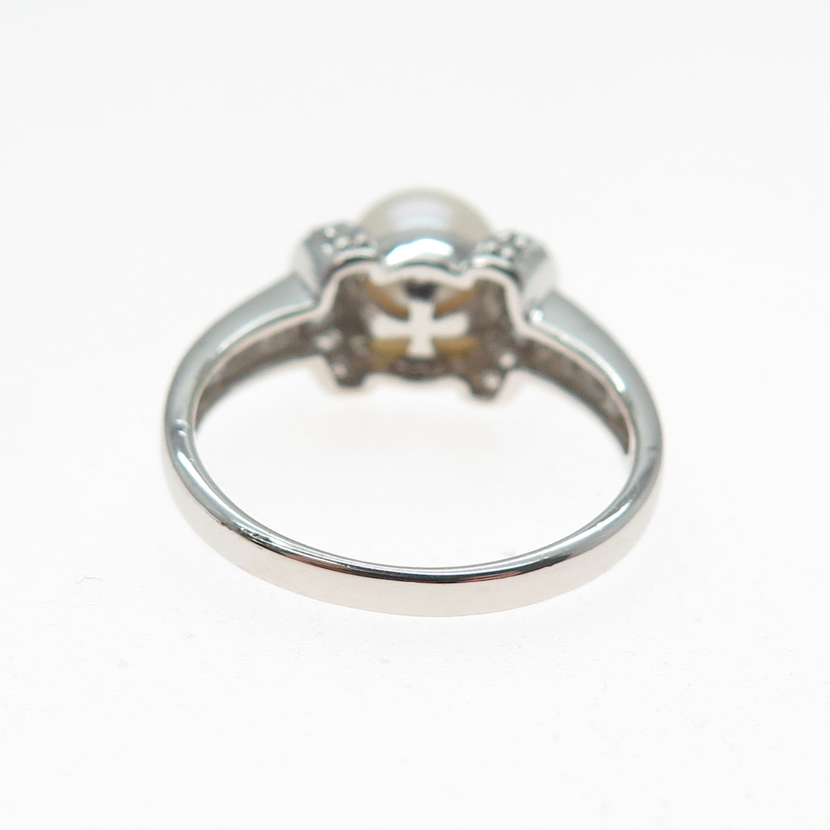 ROSS SIMONS 925 Sterling Silver Faux Pearl & C Z Ring Size 9.25