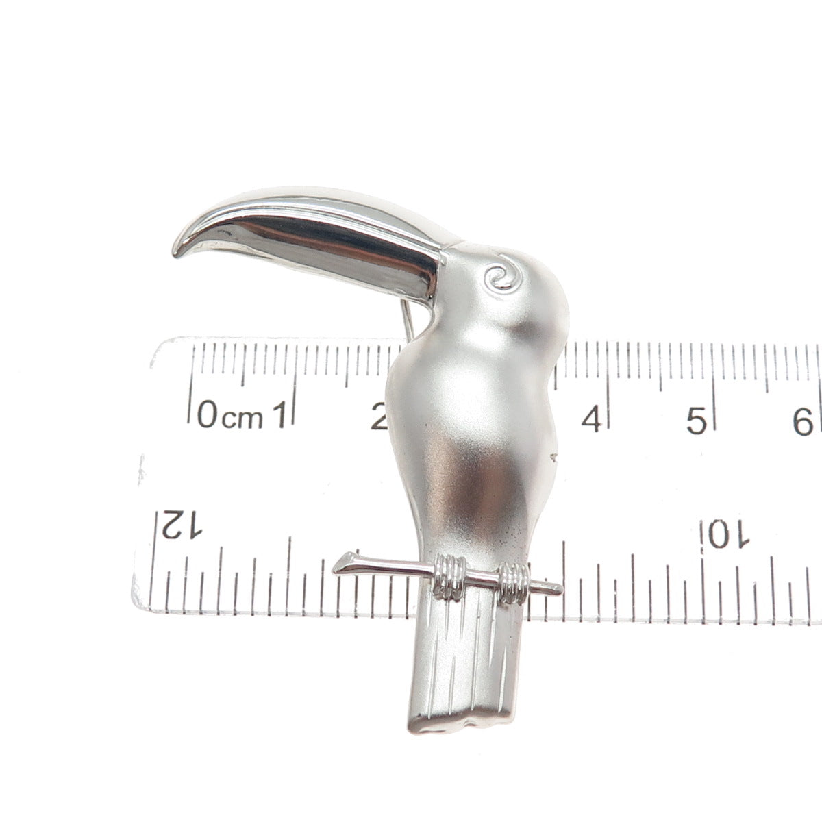 WELLS 925 Sterling Silver Vintage Toucan Bird Pin Brooch