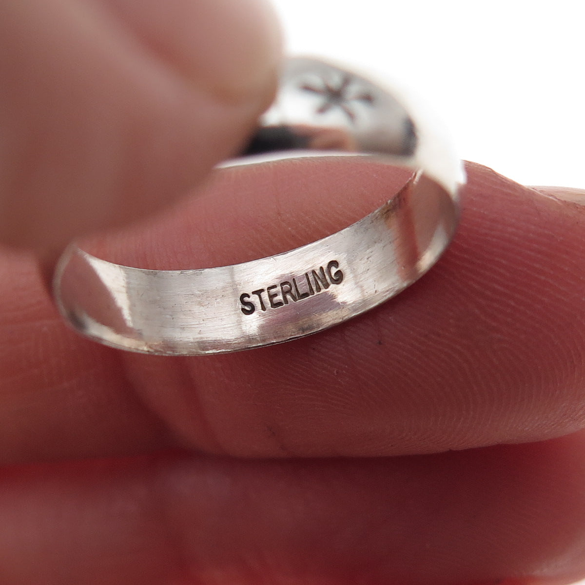 925 Sterling Silver Vintage Star Oxidized Band Ring Size 5.5