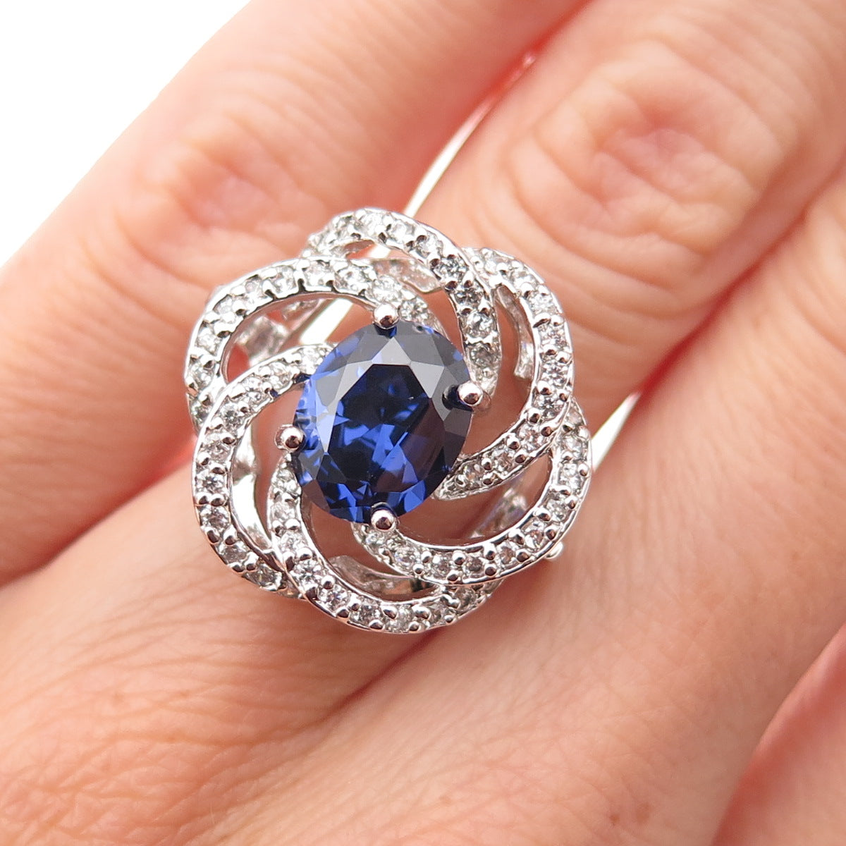 Collins 925 Sterling Silver Blue & White C Z Floral Ring Size 6