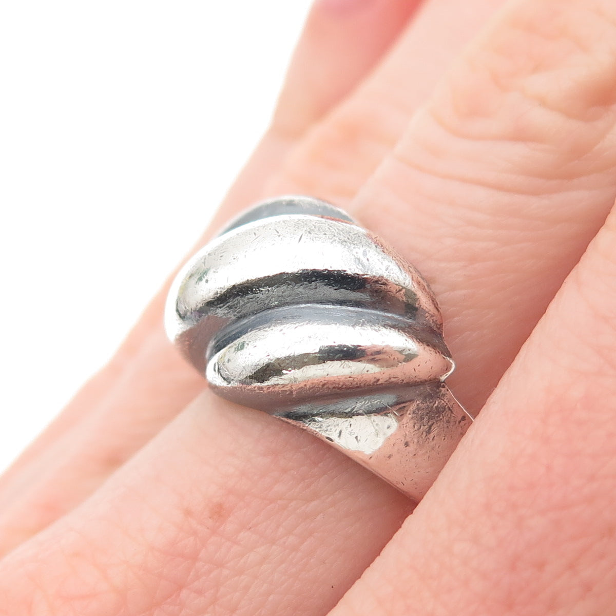 925 Sterling Silver Vintage Modernist Dome Oxidized Ring Size 6.75