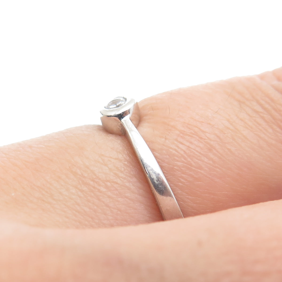 925 Sterling Silver Round-Cut C Z Hook & Eye Ring Size 6.75