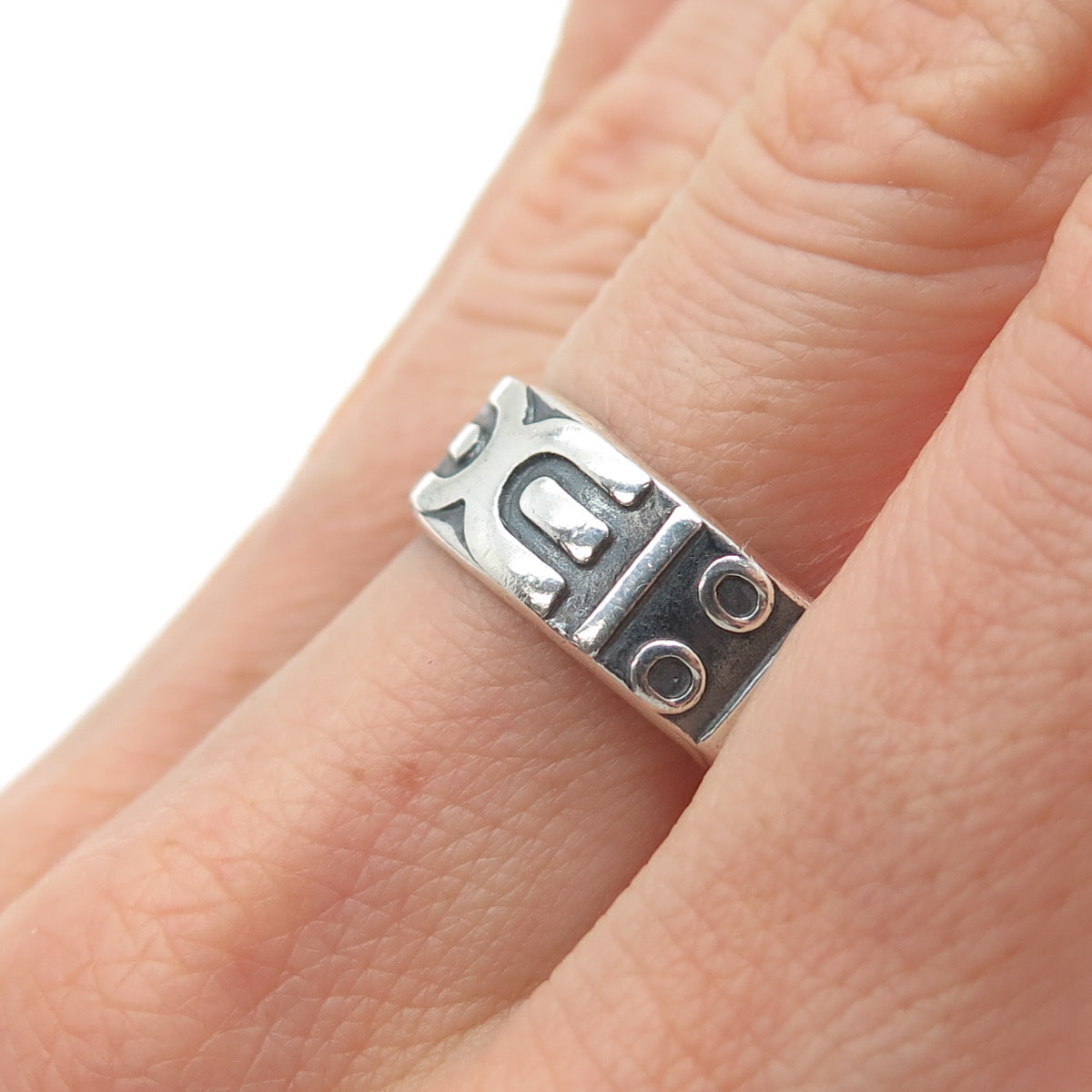 925 Sterling Silver Vintage Mexico Tribal Symbol Oxidized Band Ring Size 9.5