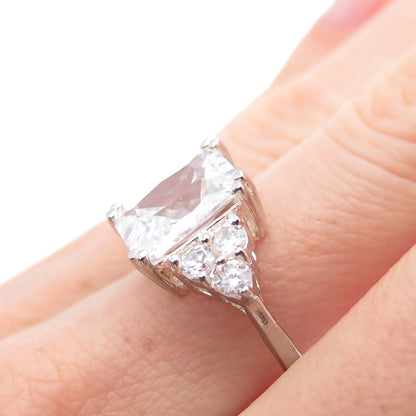 925 Sterling Silver Vintage Radiant & Round-Cut C Z Engagement Ring Size 7