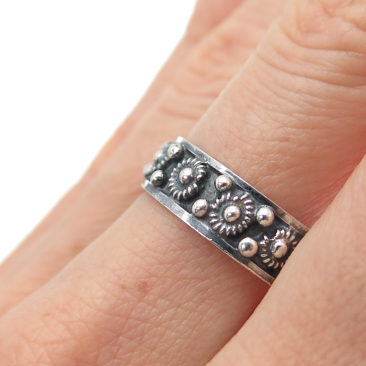 925 Sterling Silver Vintage Mexico Cannetille Band Oxidized Ring Size 9.25