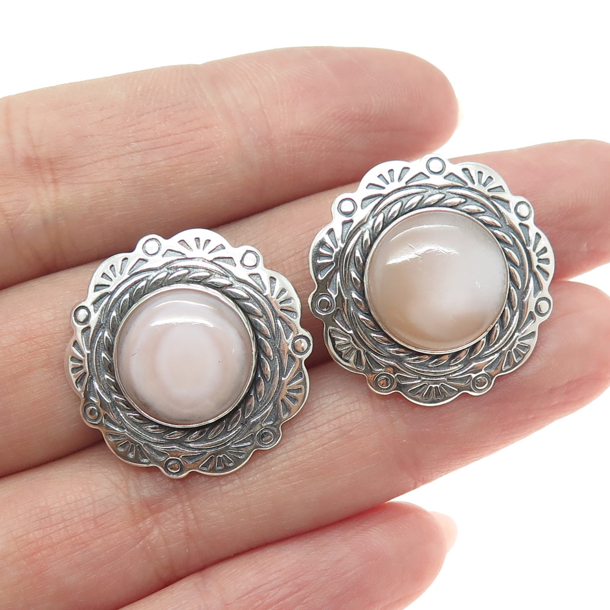 CAROLYN POLLACK 925 Sterling Silver Vintage Rose Mother-of-Pearl Ethnic Earrings