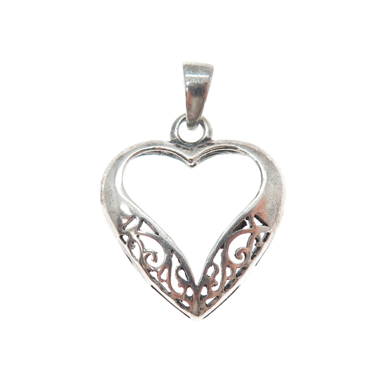 925 Sterling Silver Vintage Ornate Heart Oxidized Charm Pendant