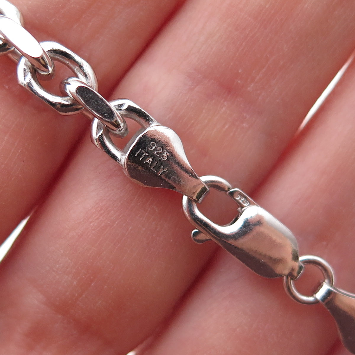 Karizia Spa KA-1772 925 Sterling Silver Italy Cable Link Bracelet 8.5"