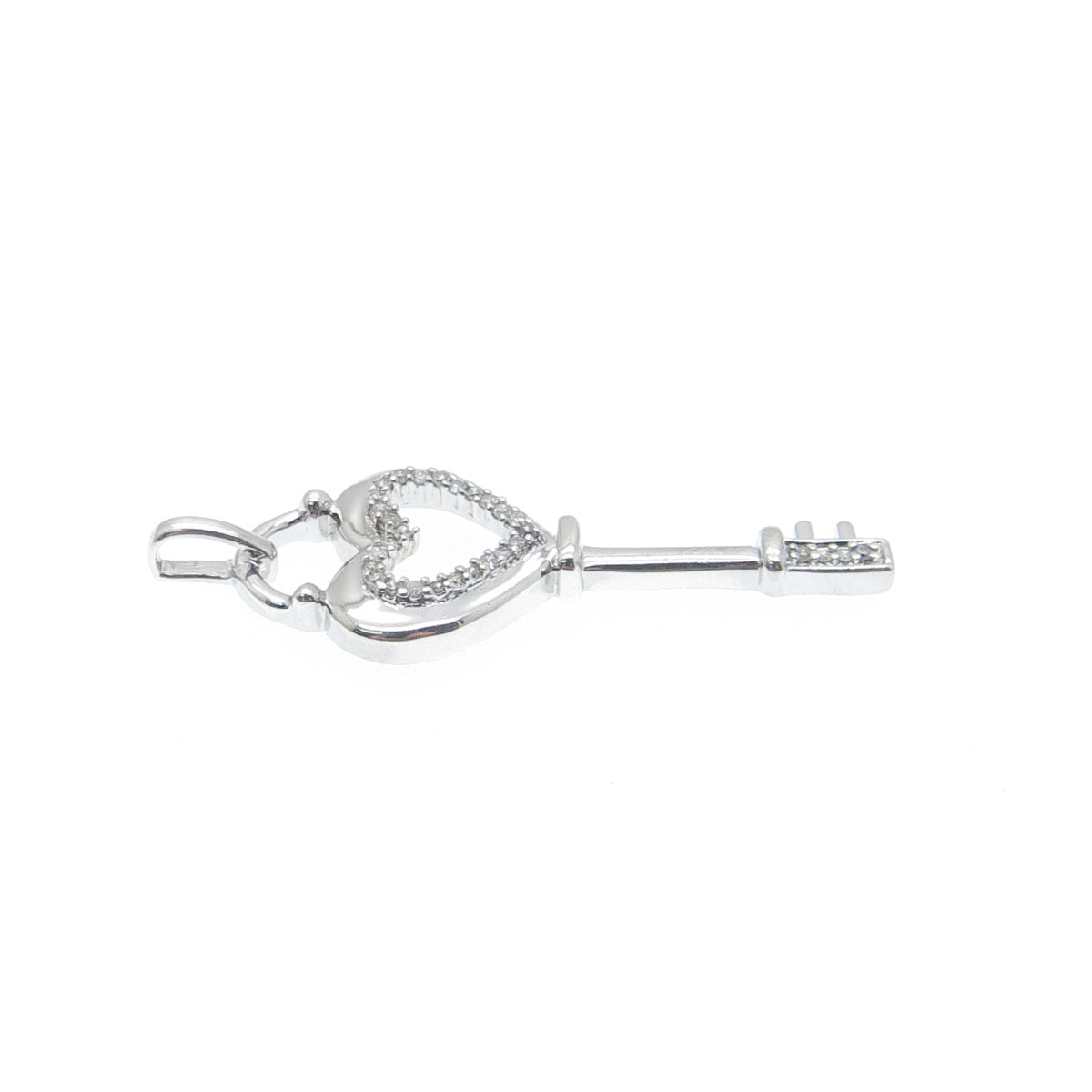 HN HENG NGAI 925 Sterling Silver Real Round-Cut Diamond Heart Key Charm Pendant