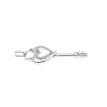 HN HENG NGAI 925 Sterling Silver Real Round-Cut Diamond Heart Key Charm Pendant