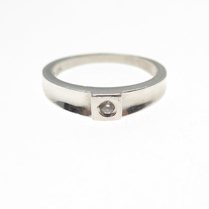 925 Sterling Silver Round-Cut C Z Ring Size 6.75