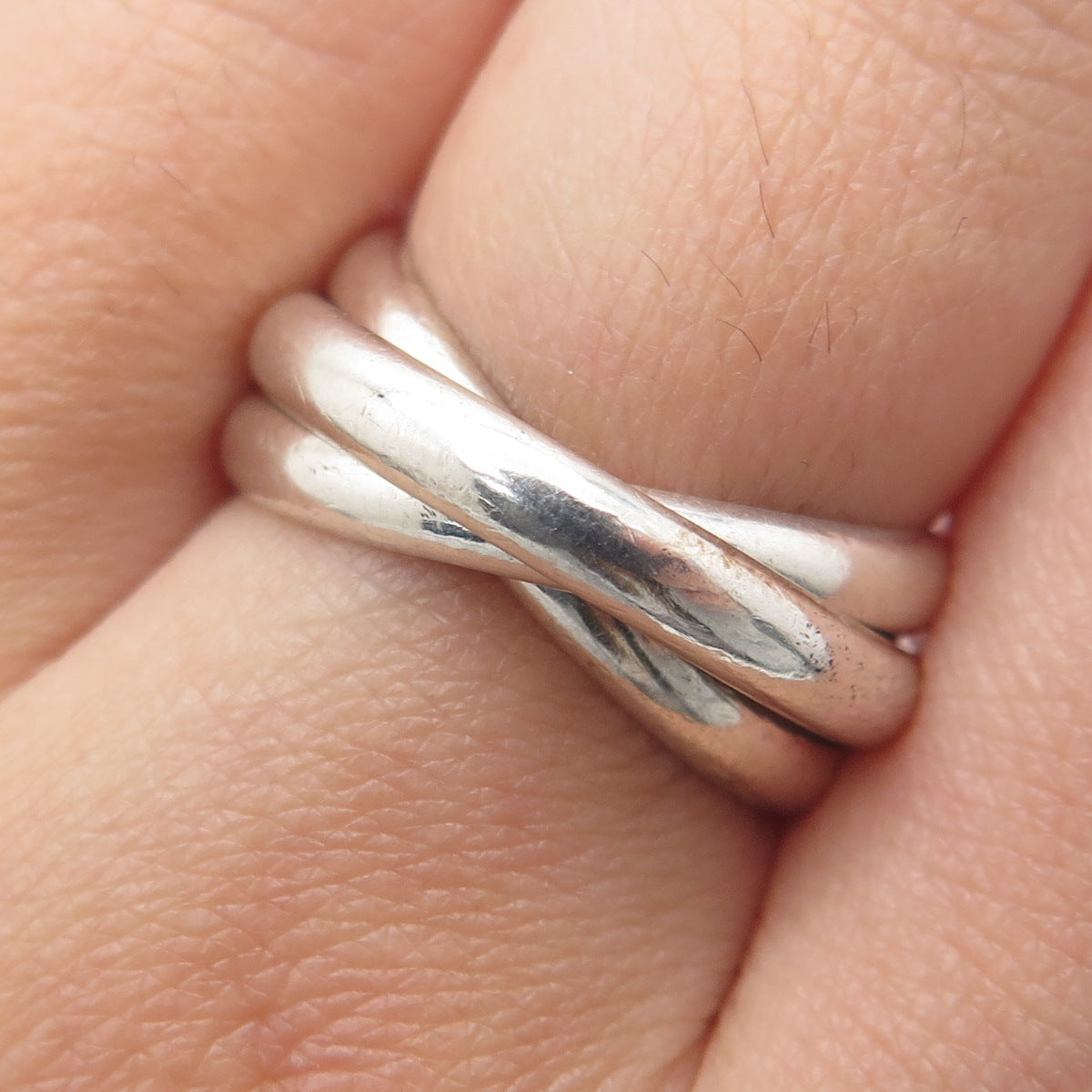925 Sterling Silver Vintage Trinity Band Ring Size 7.75