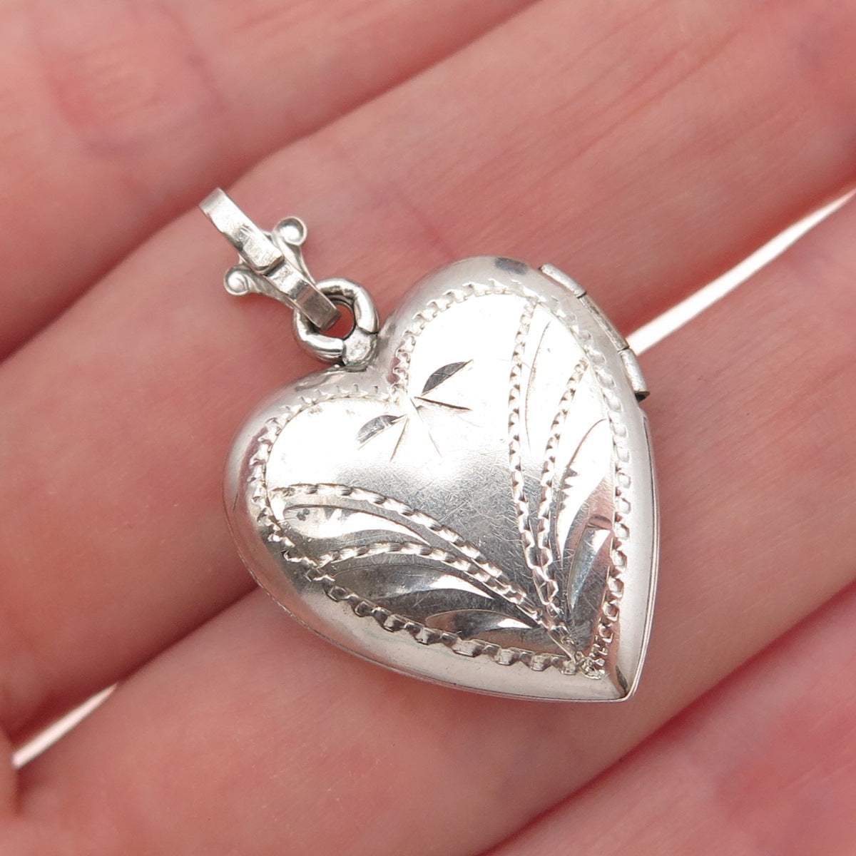 925 Sterling Silver Vintage Floral Locket Heart Charm Pendant