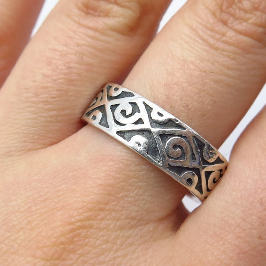 925 Sterling Silver Vintage Ornate Band Ring Size 11.75