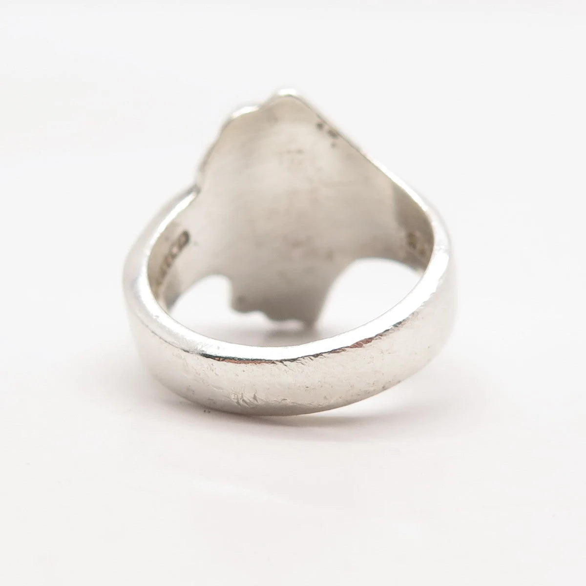 925 Sterling Silver Vintage Mexico Ribbed Shell Ring Size 7.25