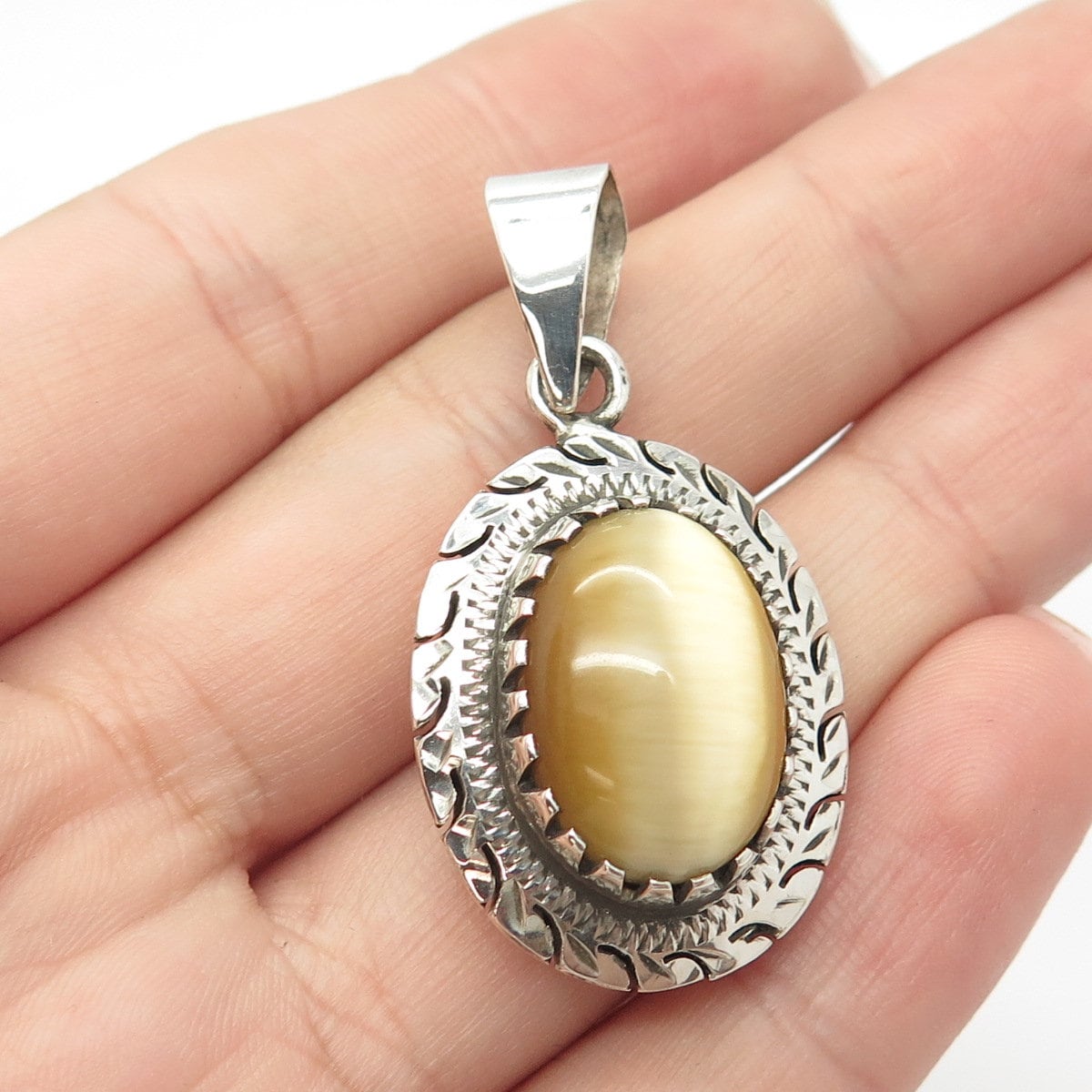 925 Sterling Silver Vintage Real Tiger Eye Gem Handmade Oval Amulet Pendant