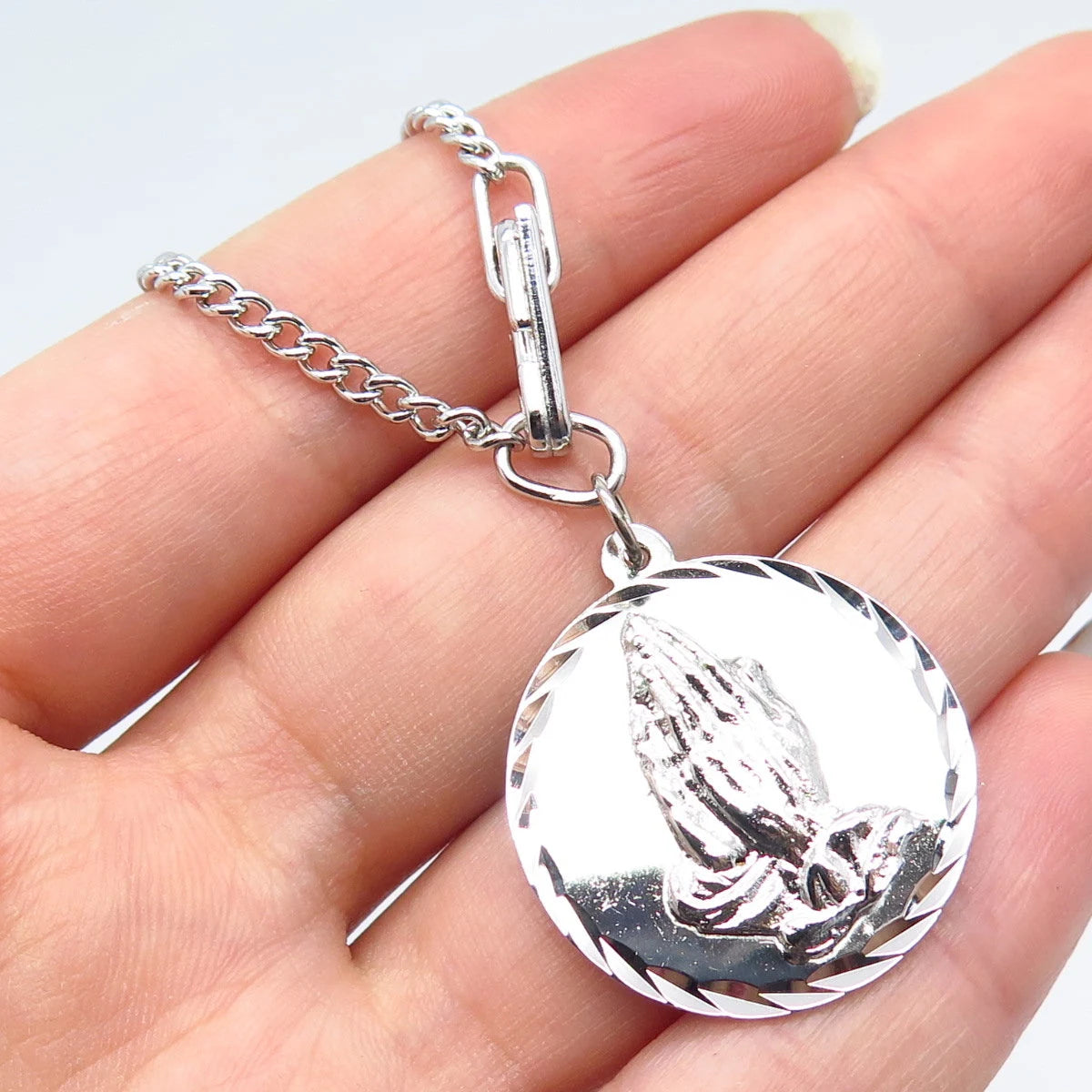 925 Sterling Silver Vintage Hands In Prayer Cable Key Chain