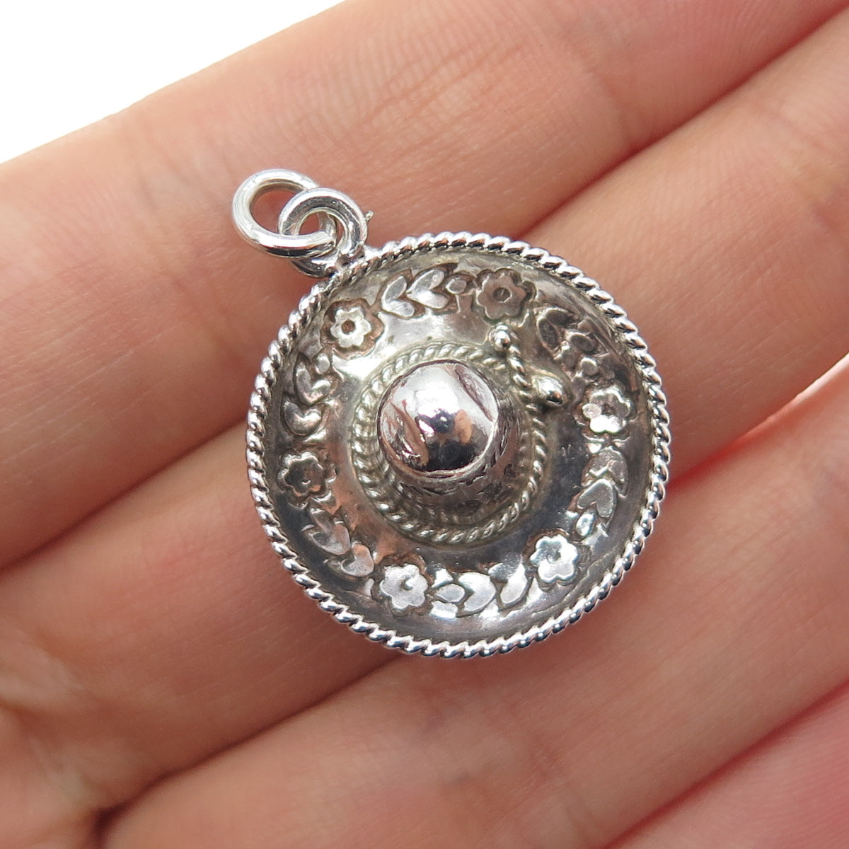 925 Sterling Silver Vintage Sombrero Oxidized 3D Charm Pendant