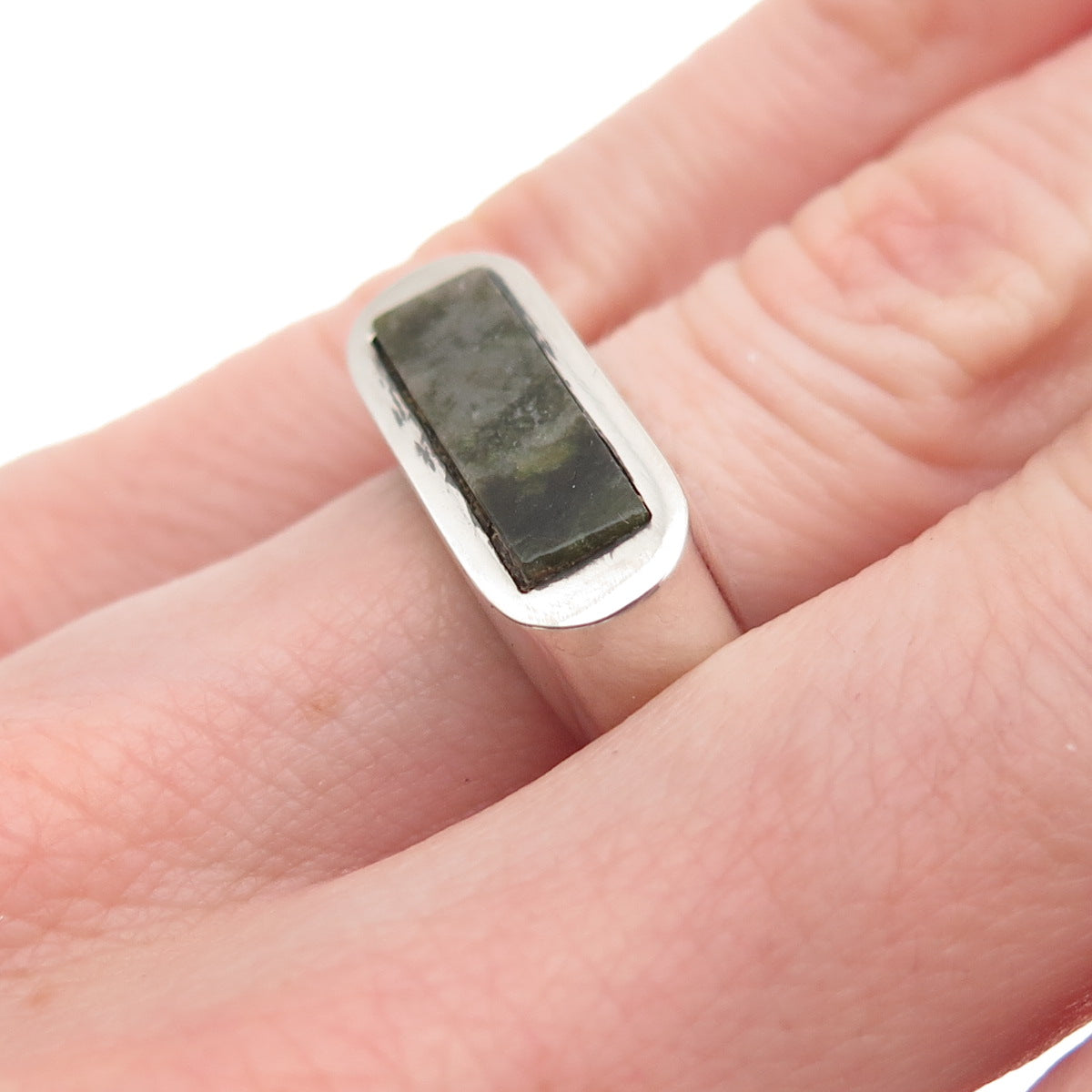 925 Sterling Silver Vintage Real Jade Modernist Ring Size 6
