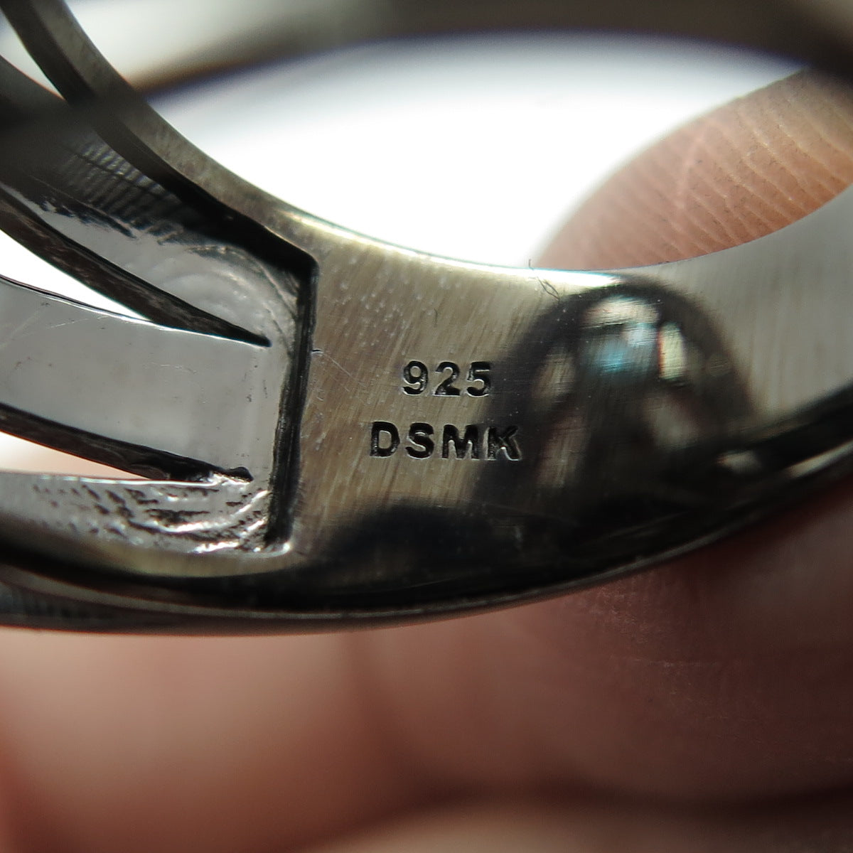 DSMK 925 Sterling White Blue & London Topaz Oxidized Statement Ring Size 6.25