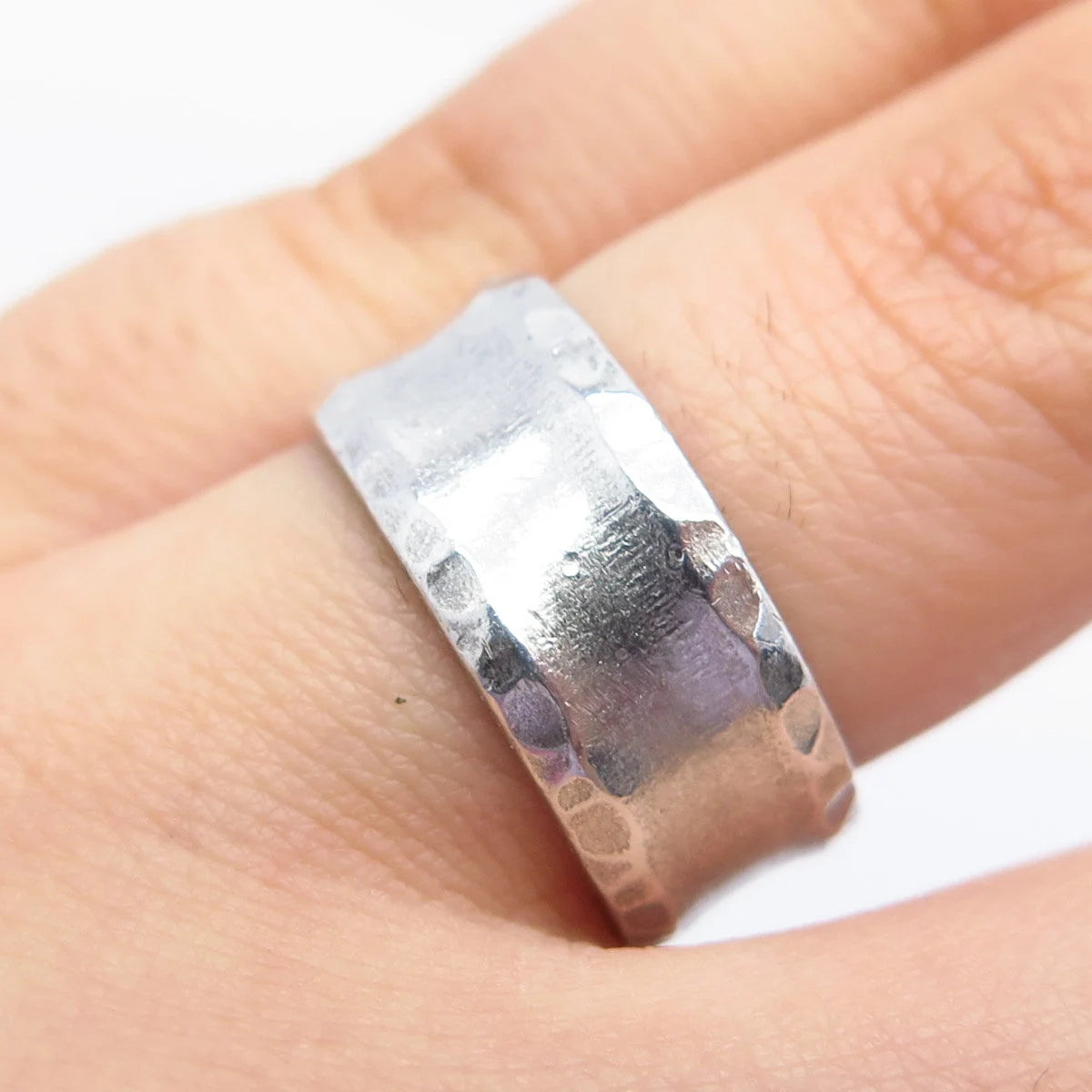 925 Sterling Silver Vintage J. Esposito Hammered Finish Band Ring Size 6.75