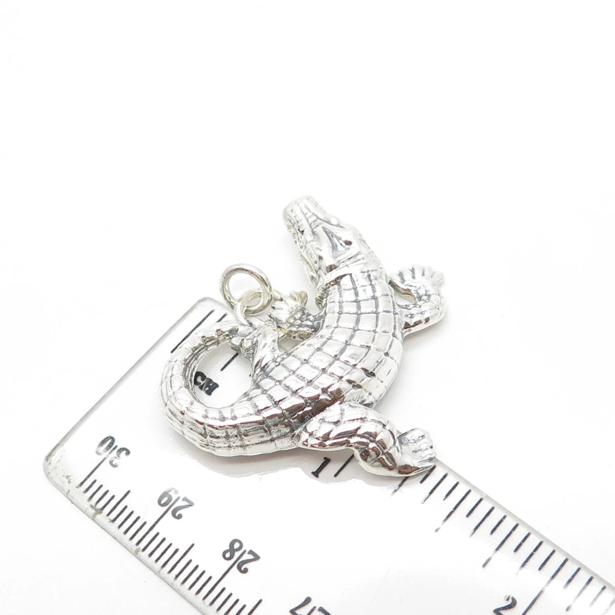 925 Sterling Silver Vintage Crocodile Pendant