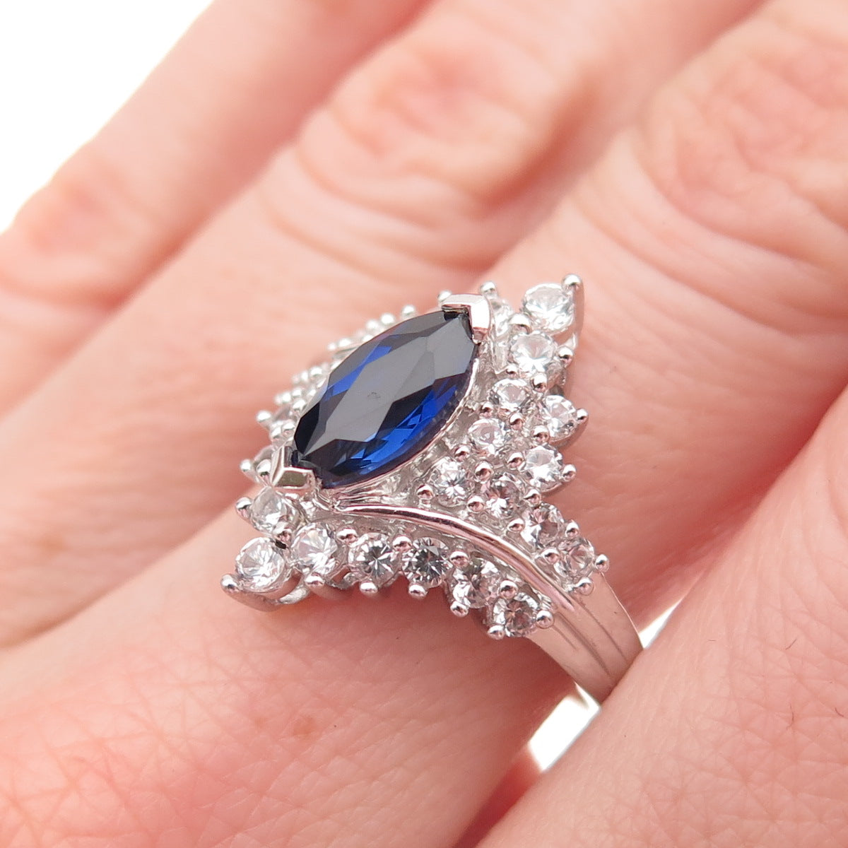 JH Young Sterling Silver Lab-Created Sapphire Real White Topaz Ring Size 7.25
