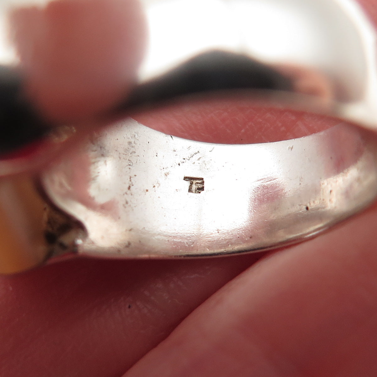 925 Sterling Silver Vintage Real MOP Modernist Ring Size 7