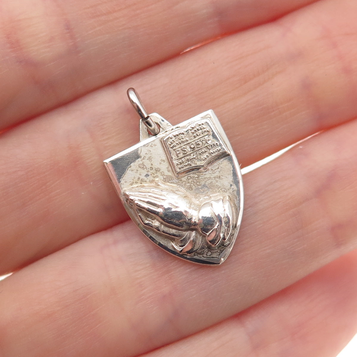 Hayward 925 Sterling Antique Art Deco Praying Hands Baptist Mini Charm Pendant